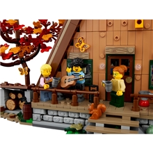LEGO® Ideas 21338 A-Frame Cabin