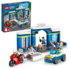  LEGO® CITY 60370 Police Station Chase