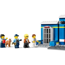  LEGO® CITY 60370 Police Station Chase