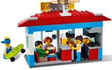 LEGO® City 60271 Main Square