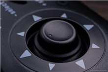 8BitDo NEOGEO Wireless Pad Kyo Kusanagi