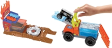Hot Wheels Monster Trucks ARENA SMASHERS - 5 Alarm Rescue Playset