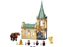 LEGO® Harry Potter™ 76387: Hogwarts: Fluffy Encounter