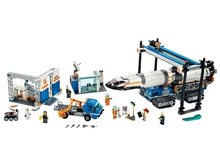 LEGO® City 60229: Montáž a přeprava vesmírné rakety