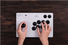 8BitDo Arcade Stick - White (X1/PC/XSX) 