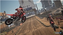Monster Energy Supercross 25 - Day One Edition (PS5)