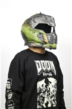 DOOM: The Dark Ages Helmet Replica Bundle