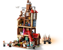 LEGO® Harry Potter™ 75980: Attack on the Burrow