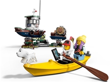 LEGO Hidden Side 70419: Stará rybářska bárka