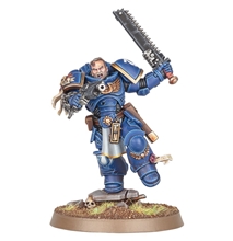 	Warhammer 40.000 Space Marines Lieutenant Titus