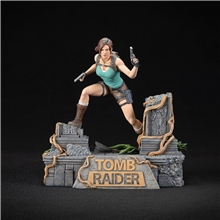 Dark Horse - Tomb Raider Lara Croft PVC Figure (24 cm)