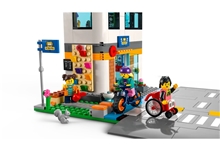 LEGO® City 60329 School Day