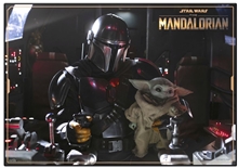 Podložka na psací stůl Star Wars Hvězdné války: The Mandalorian (49,5 cm x 34,5 cm)