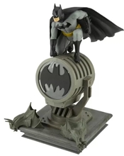 Dekorativní projekční lampa DC Comics: Batman (výška 33 cm)