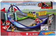 Mattel Hot Wheels Mario Kart Circuit Slam