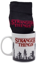 Dárkový set - hrnek s ponožkami Netflix Stranger Things: Les (objem 300 ml EU 41 - 46)