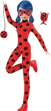 Panenka Miraculous: Kouzelná Beruška a Černý kocour - Core Fashion Doll - Kouzelná Beruška