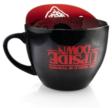 Hrnek Stranger Things - Upside Down Cappuccino