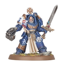 Warhammer 40.000: Space Marines Captain in Terminator Armour