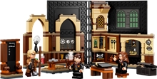 LEGO® Harry Potter™ 76397: Kouzelné momenty z Bradavic: Hodina obrany proti černé magii
